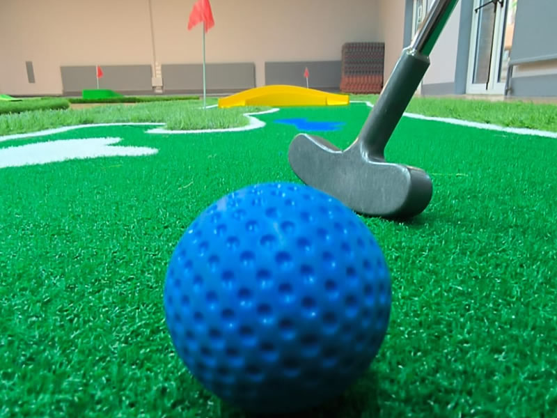 Portable Mini Golf Hire